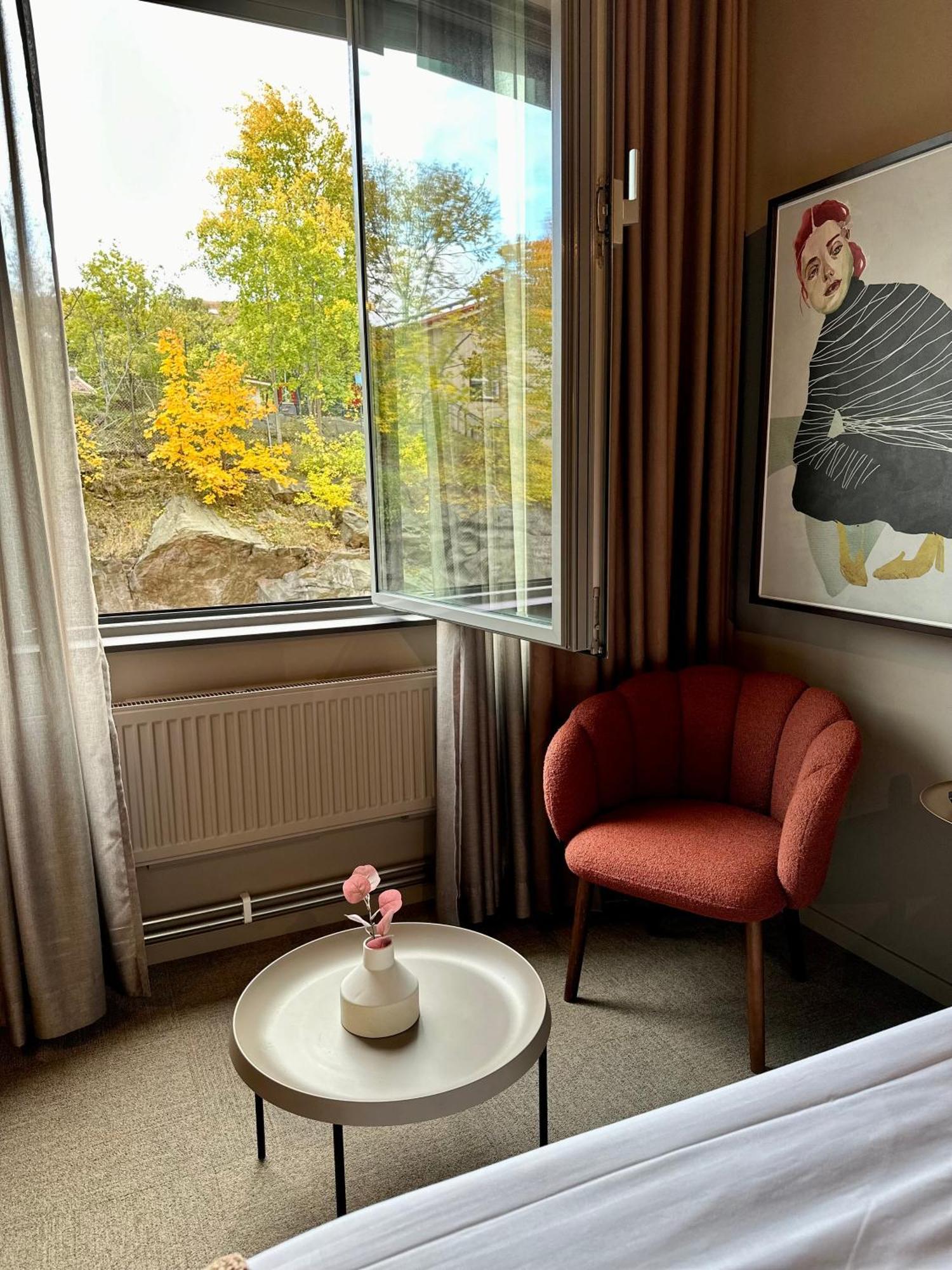 Spar Majorna Hotell 3*