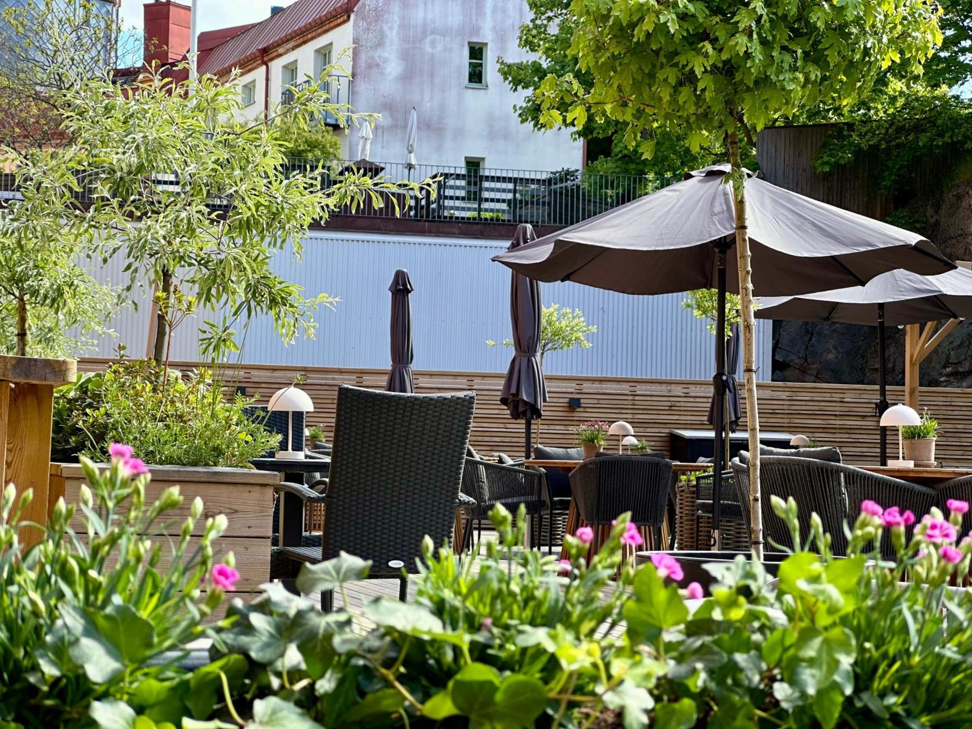 Spar Majorna Hotell 3*